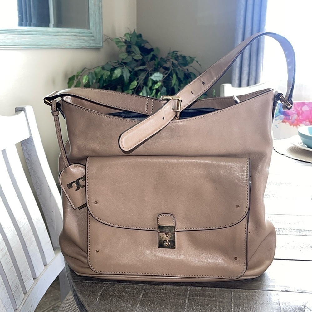 Vintage Tory Burch soft leather shoulder bag